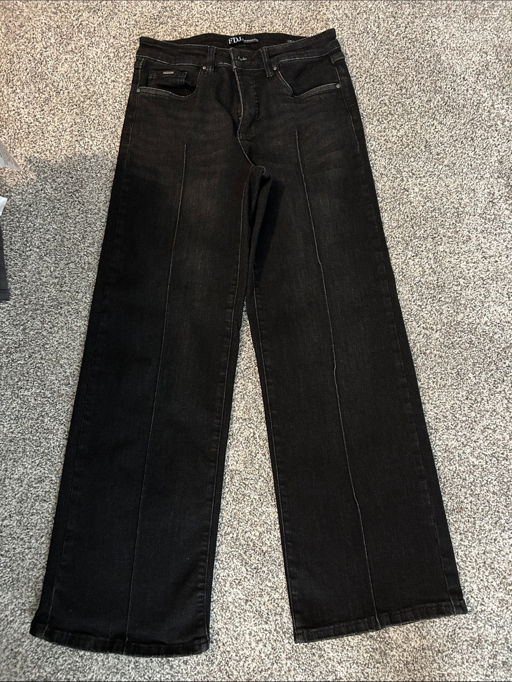FDJ Black Wide-Leg Jeans with Front Crease